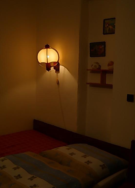 Apartment Trojska Praga Cameră foto